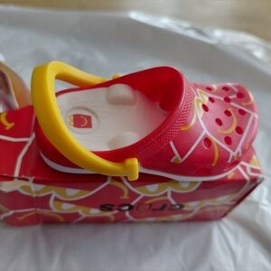 Exclusive No 2 CROCS Plastic Keychain Clip 2024 McDonald's HAPPY MEAL TOYS RED